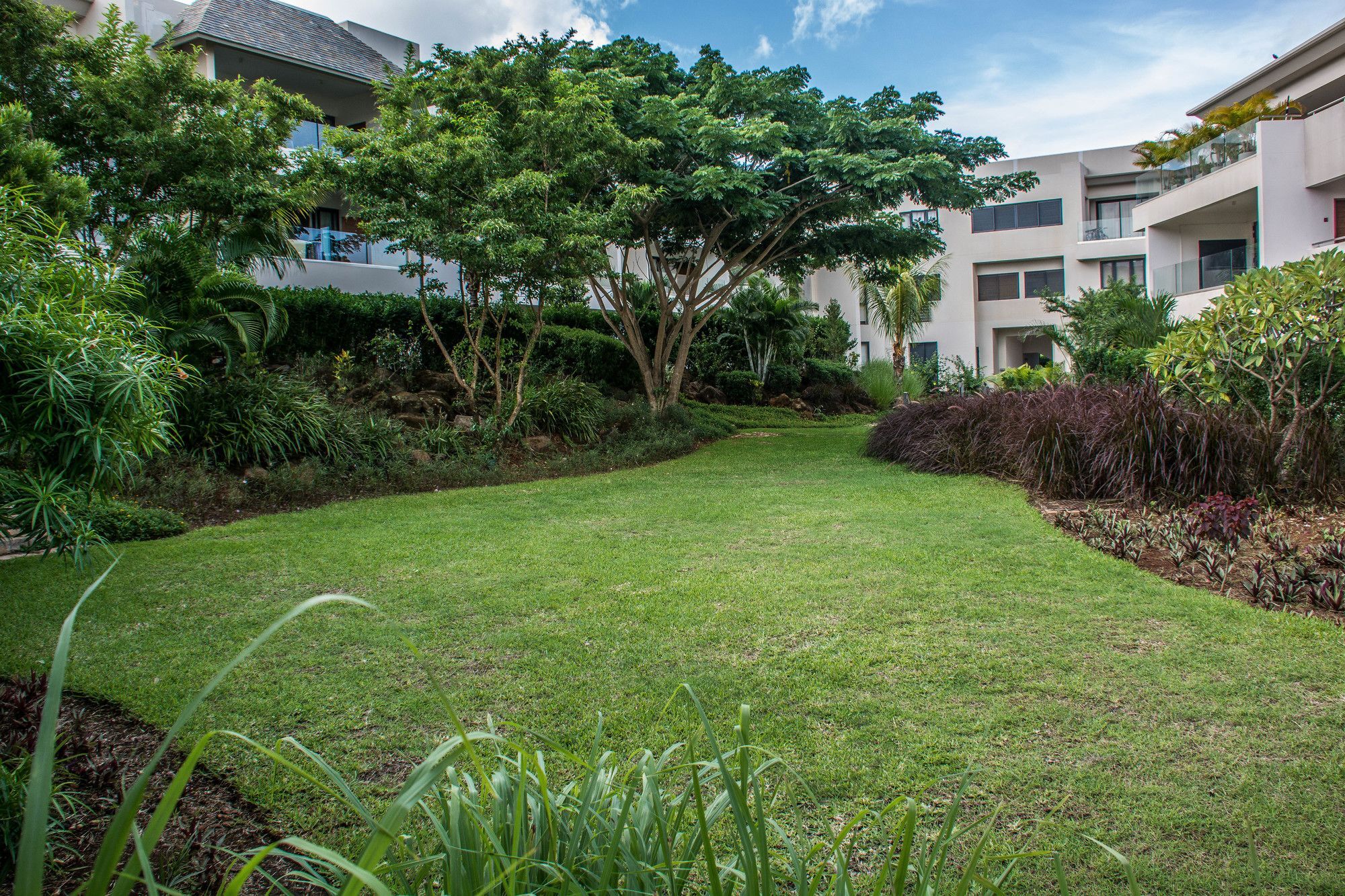 Apartment Azuri Roches Noires Exterior foto